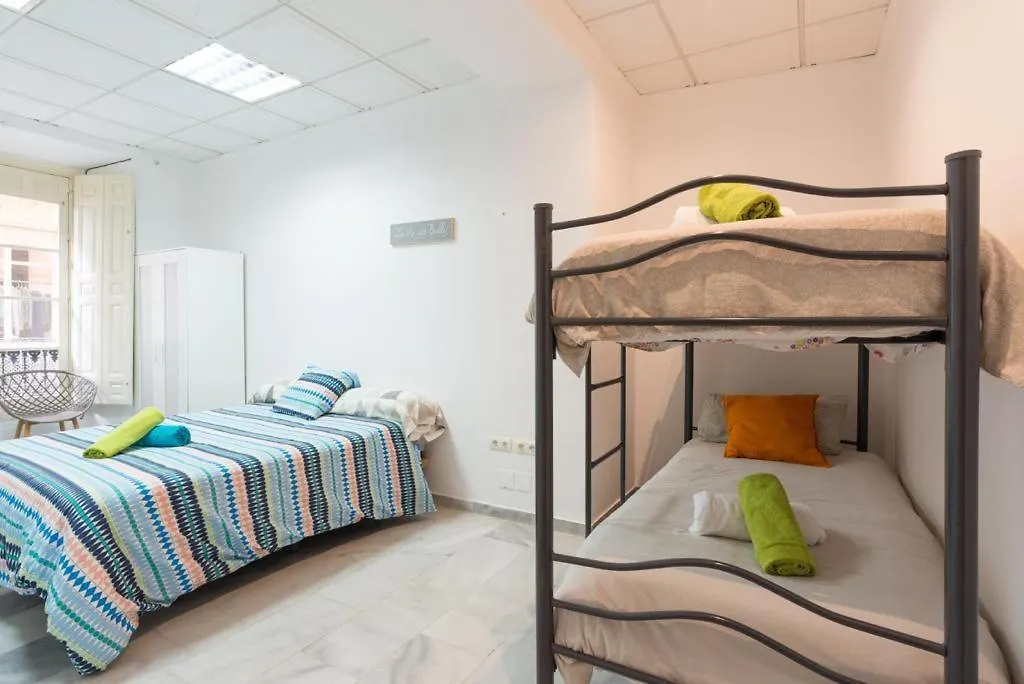 By Malagagrupos Larios Centro Historico Parking Gratis Apartment 0*, Malaga Spain